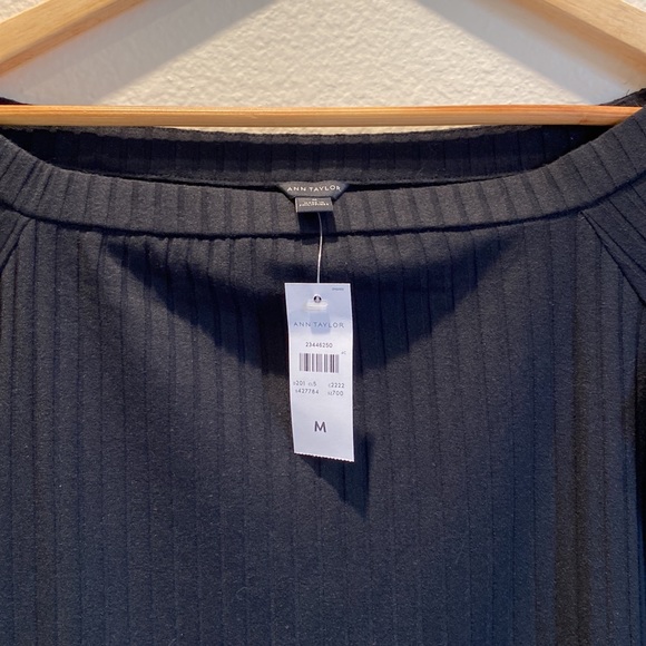 Ann Taylor- 3/4 Sleeve Black Ribbed Top (M) NWT - Picture 7 of 9